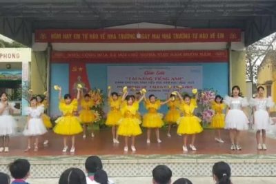 VĂN NGHỆ CHÀO MỪNG ĐẠI HỘI ĐIỂN HÌNH TIÊN TIẾN XÃ YÊN TỪ